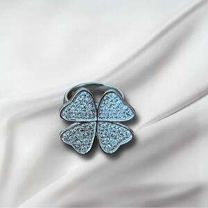 Lucky Clover Bling Ring!